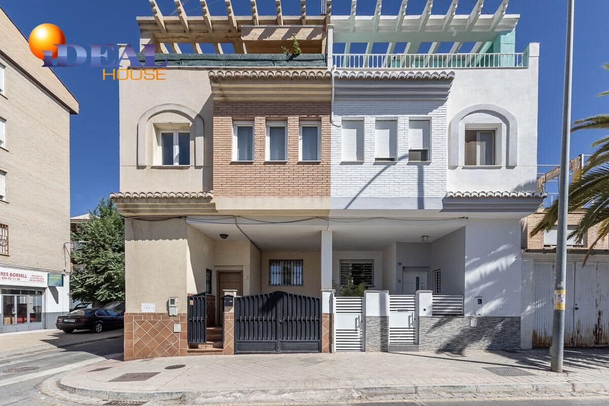 4 soverom Hus til salgs i Granada by med garasje - € 470 000 (Ref: 9434435)