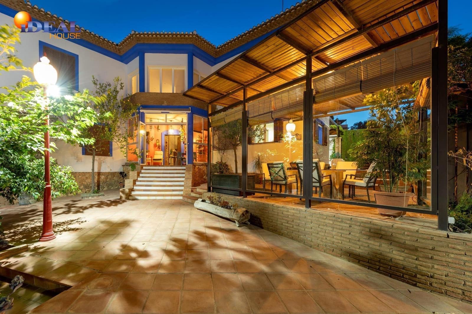 4 soverom Villa til salgs i Las Gabias med garasje - € 495 000 (Ref: 9434437)