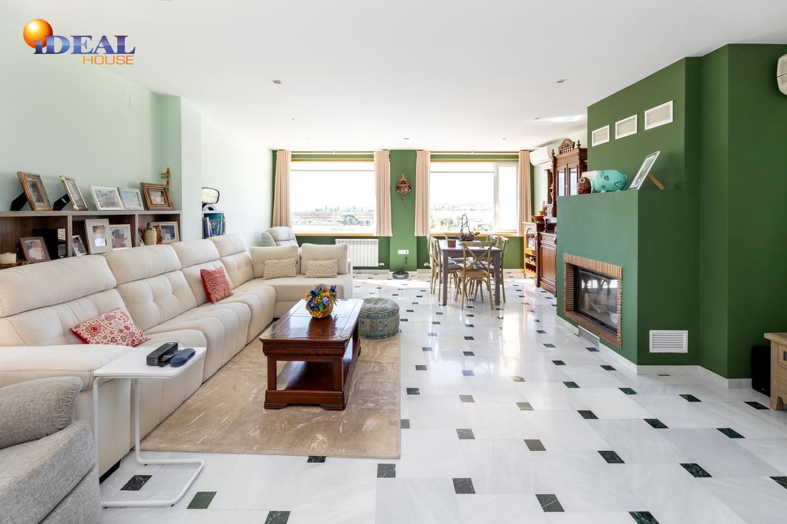 4 soverom Villa til salgs i Las Gabias med garasje - € 495 000 (Ref: 9434437)