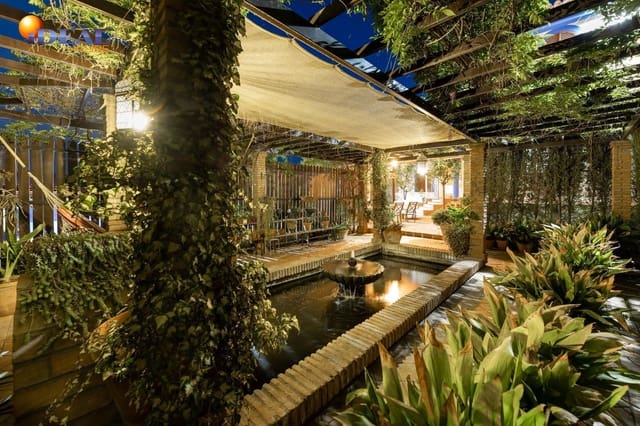 4 soverom Villa til salgs i Las Gabias med garasje - € 495 000 (Ref: 9434437)