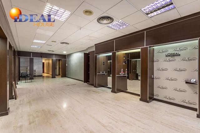 Kommersiell till salu i Granada stad - 395 000 € (Ref: 9434438)