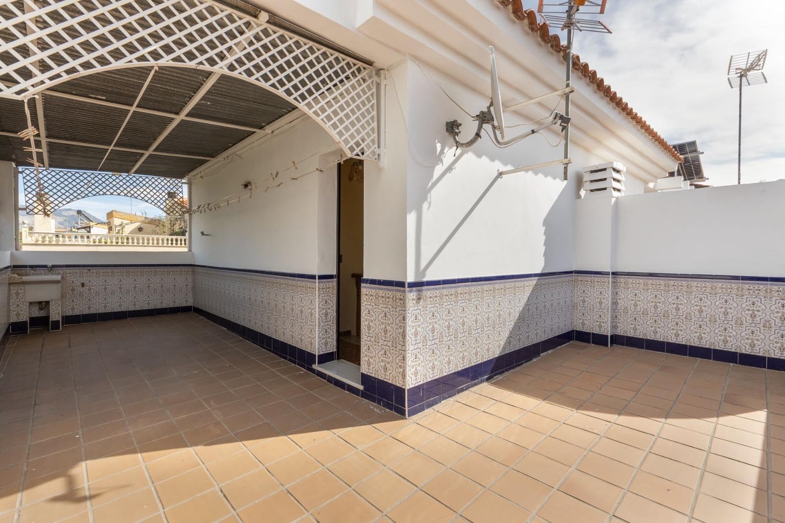 5 quarto Moradia em Banda para venda em Maracena com garagem - 285 000 € (Ref: 9434440)