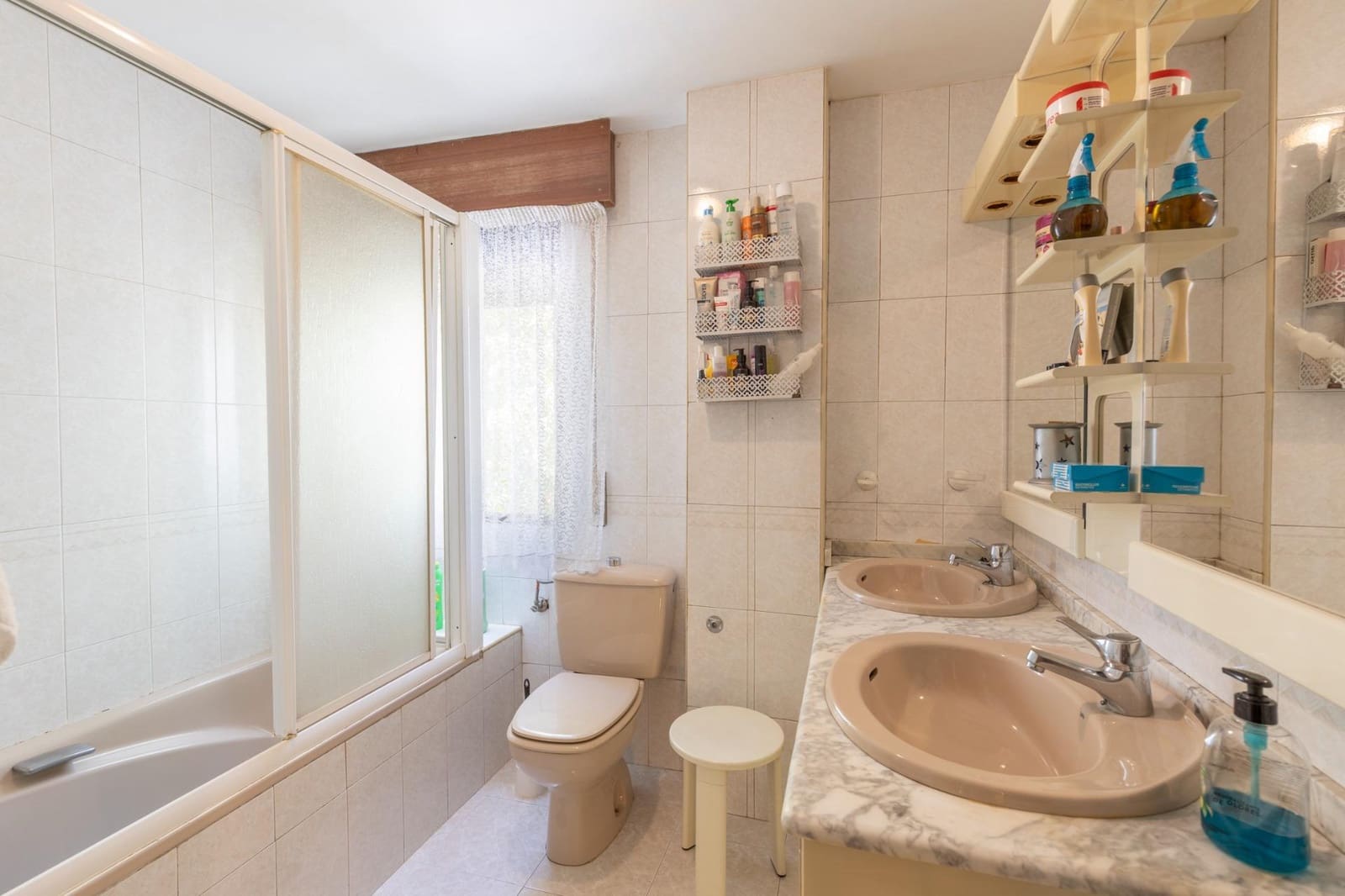 5 quarto Moradia em Banda para venda em Maracena com garagem - 285 000 € (Ref: 9434440)