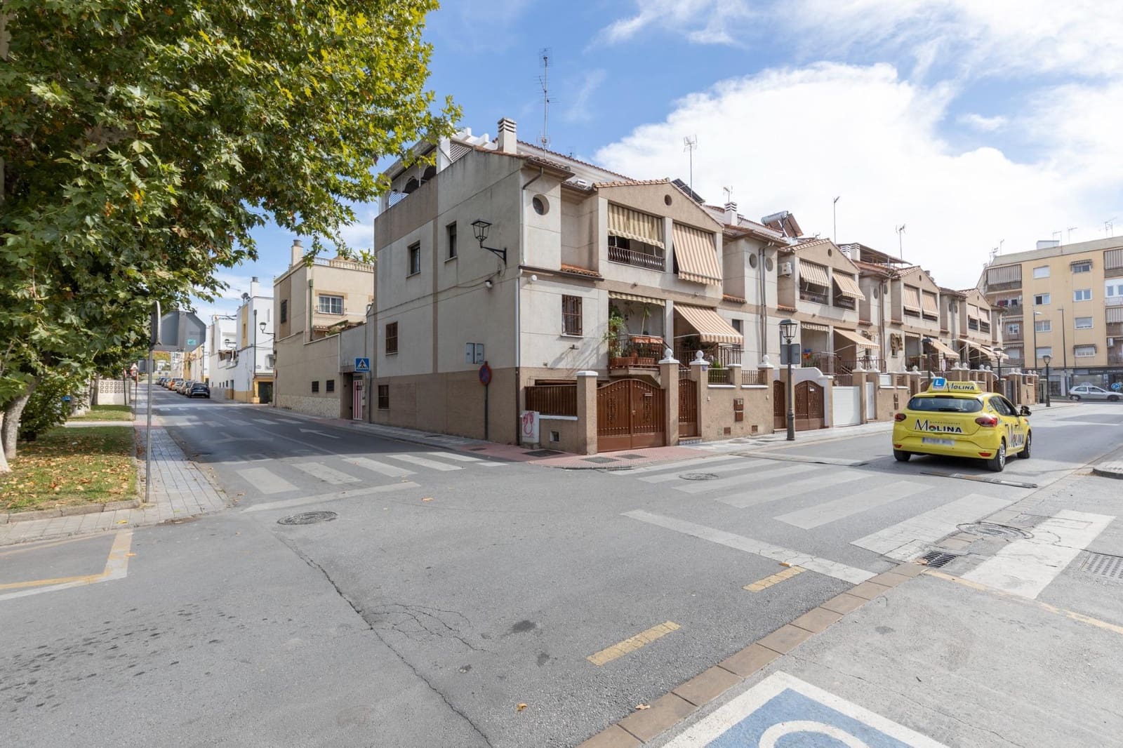 5 quarto Moradia em Banda para venda em Maracena com garagem - 285 000 € (Ref: 9434440)