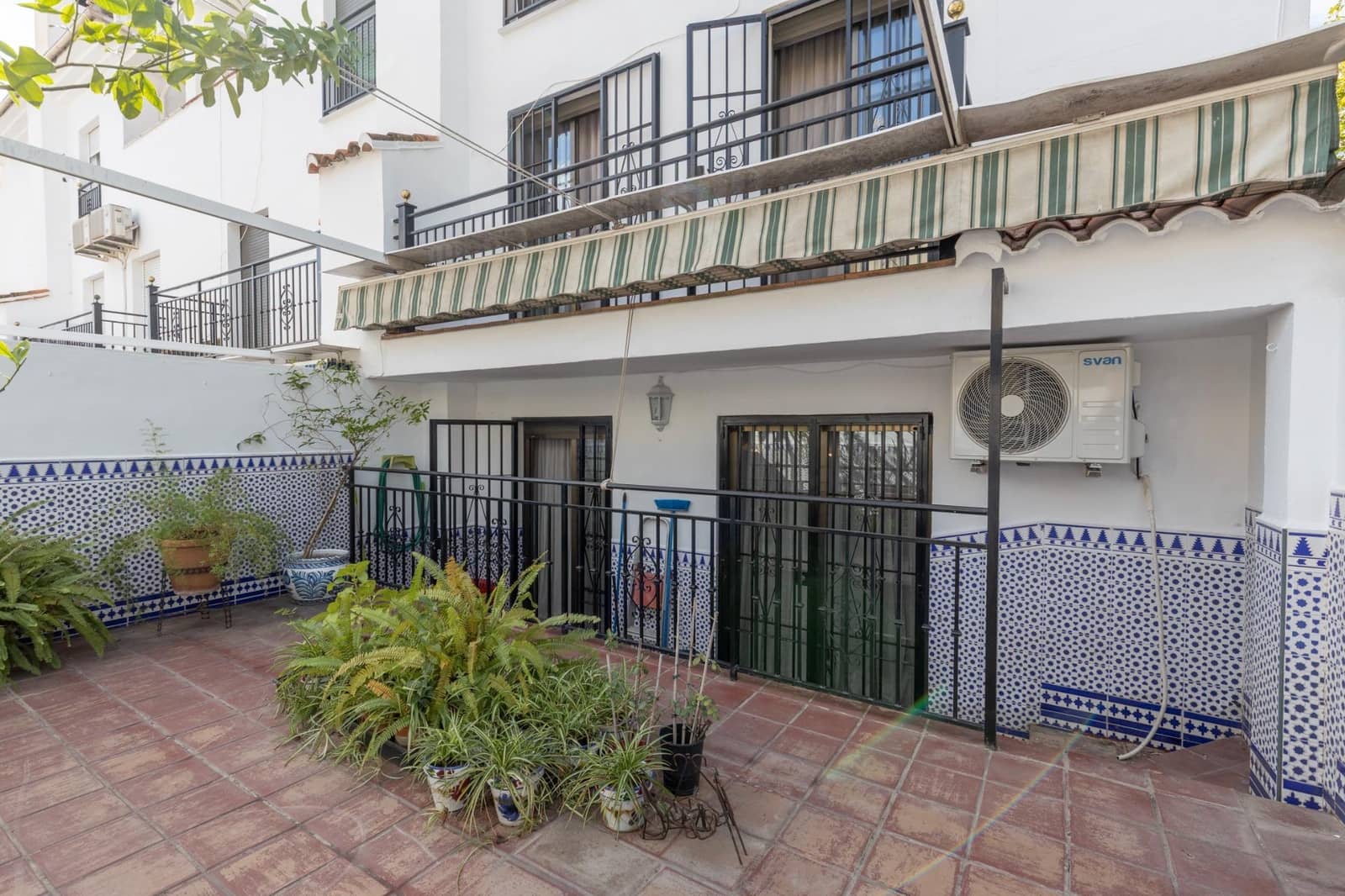 5 quarto Moradia em Banda para venda em Maracena com garagem - 285 000 € (Ref: 9434440)