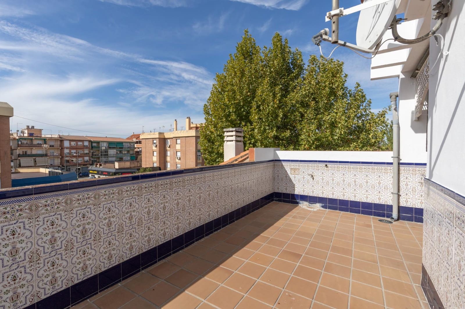 5 quarto Moradia em Banda para venda em Maracena com garagem - 285 000 € (Ref: 9434440)