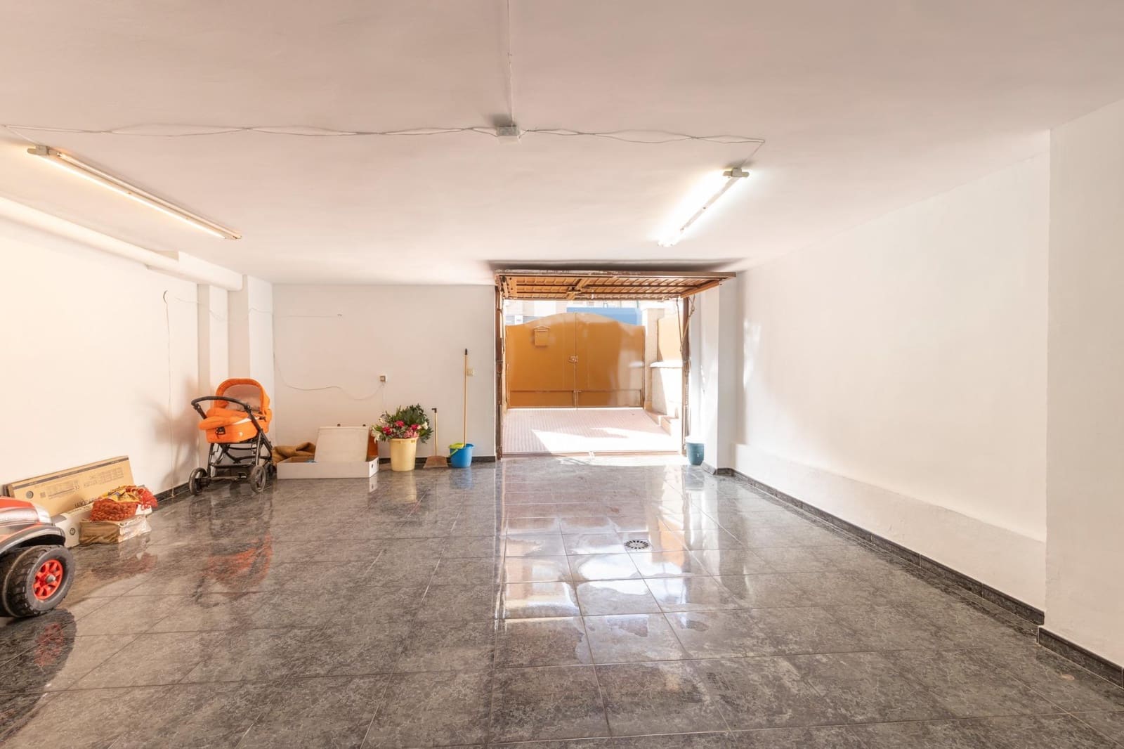 5 quarto Moradia em Banda para venda em Maracena com garagem - 285 000 € (Ref: 9434440)