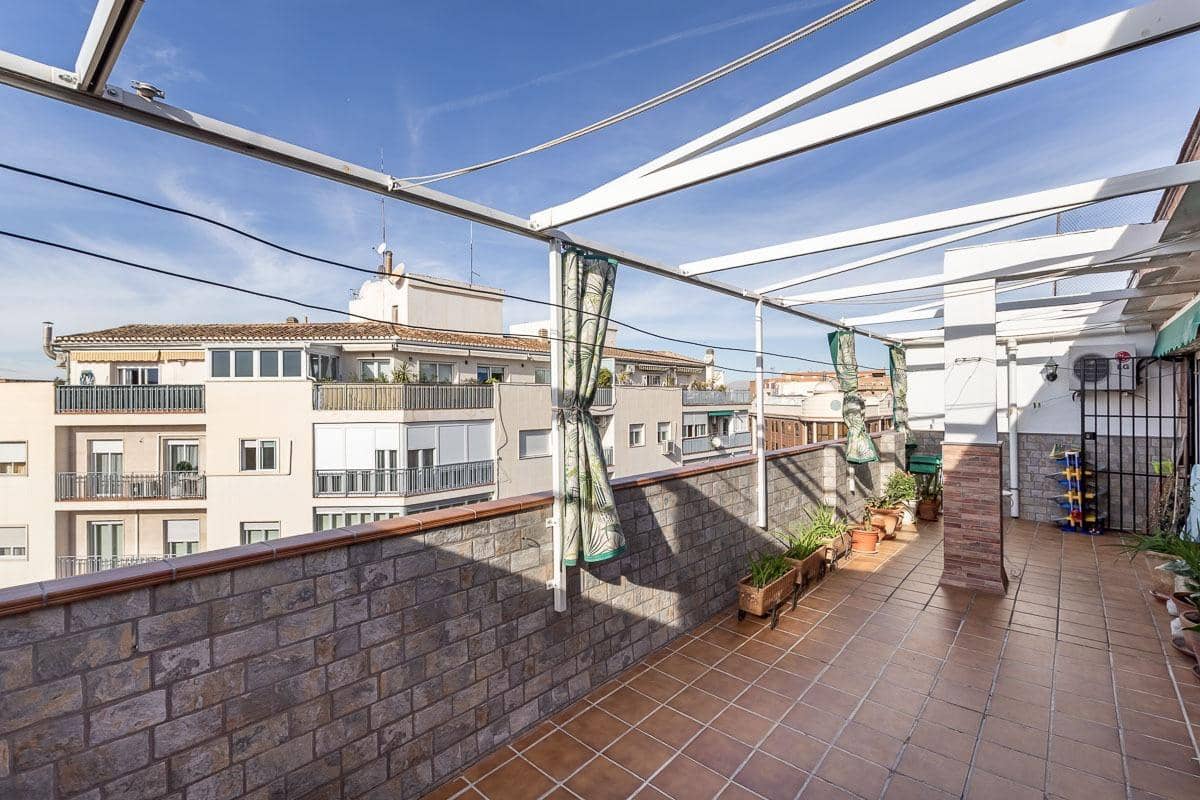 4 chambre Penthouse à vendre à Grenade ville - 420 000 € (Ref: 9434443)