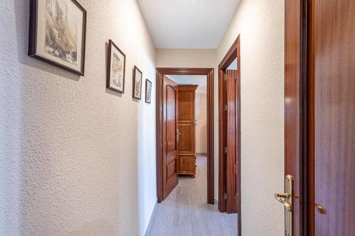 4 chambre Penthouse à vendre à Grenade ville - 420 000 € (Ref: 9434443)