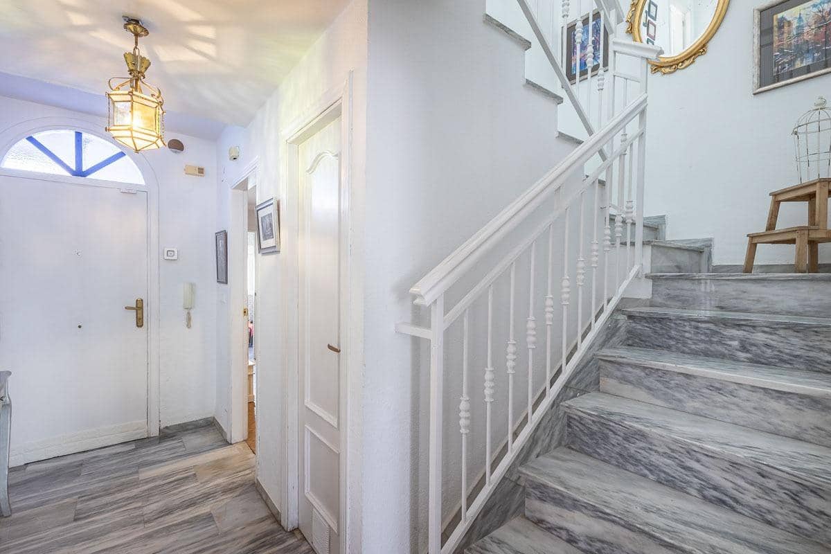 4 chambre Maison de Ville à vendre à Jun - 240 000 € (Ref: 9434444)