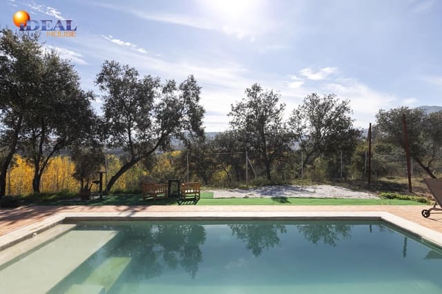 2 soveværelse Finca/Landehus til salg i Maracena med swimmingpool - € 393.000 (Ref: 9434447)