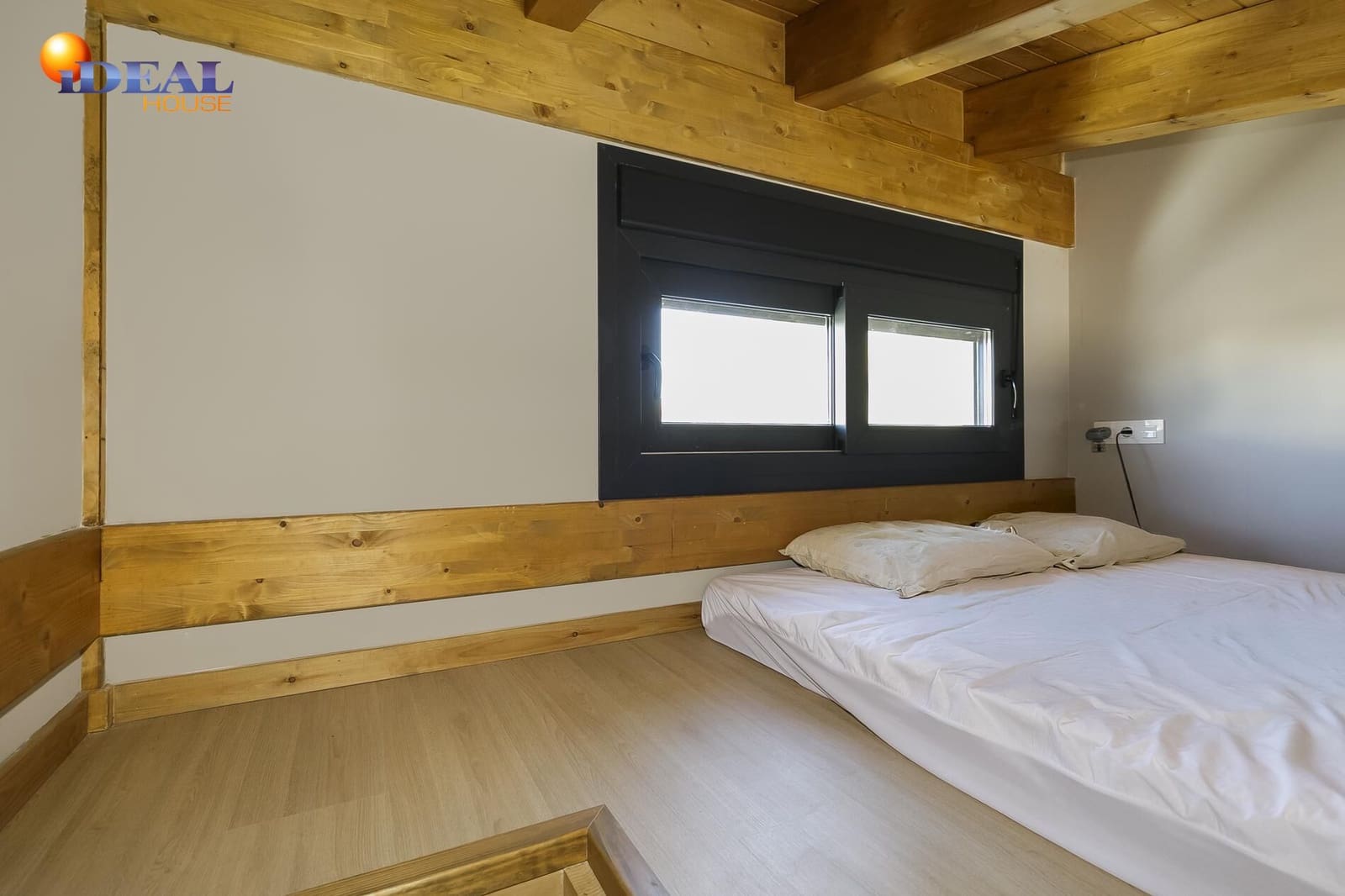 2 bedroom Finca/Country House for sale in Maracena with pool - € 393,000 (Ref: 9434447)