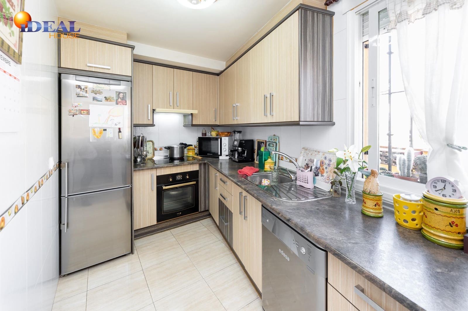 2 bedroom Flat for sale in Cullar Vega with garage - € 135,000 (Ref: 9434451)