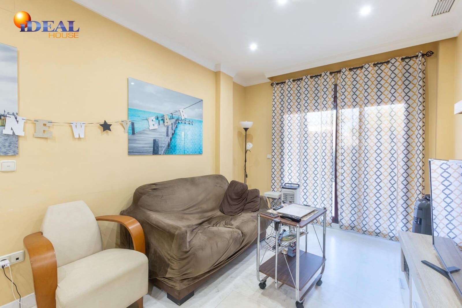 2 bedroom Flat for sale in Motril with pool - € 330,000 (Ref: 9434452)