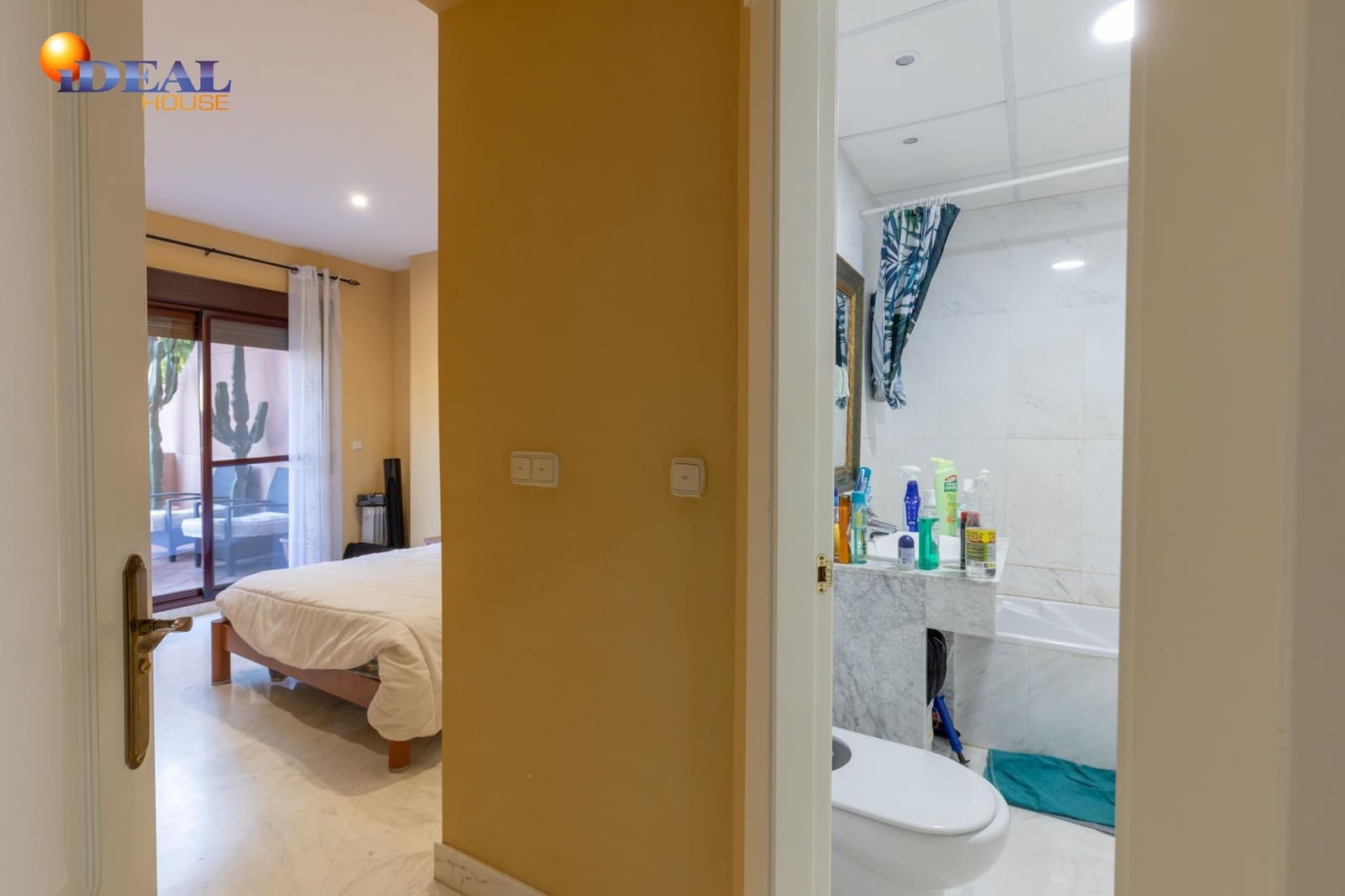 2 bedroom Flat for sale in Motril with pool - € 330,000 (Ref: 9434452)