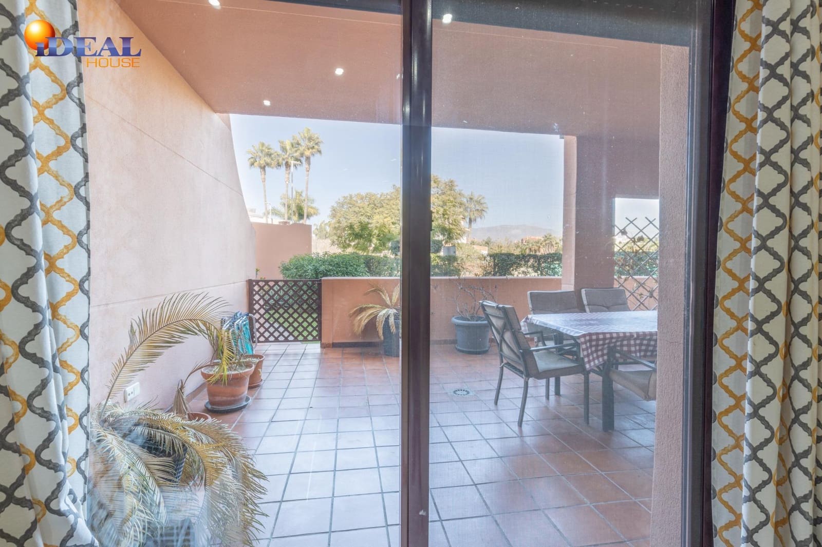 2 bedroom Flat for sale in Motril with pool - € 330,000 (Ref: 9434452)