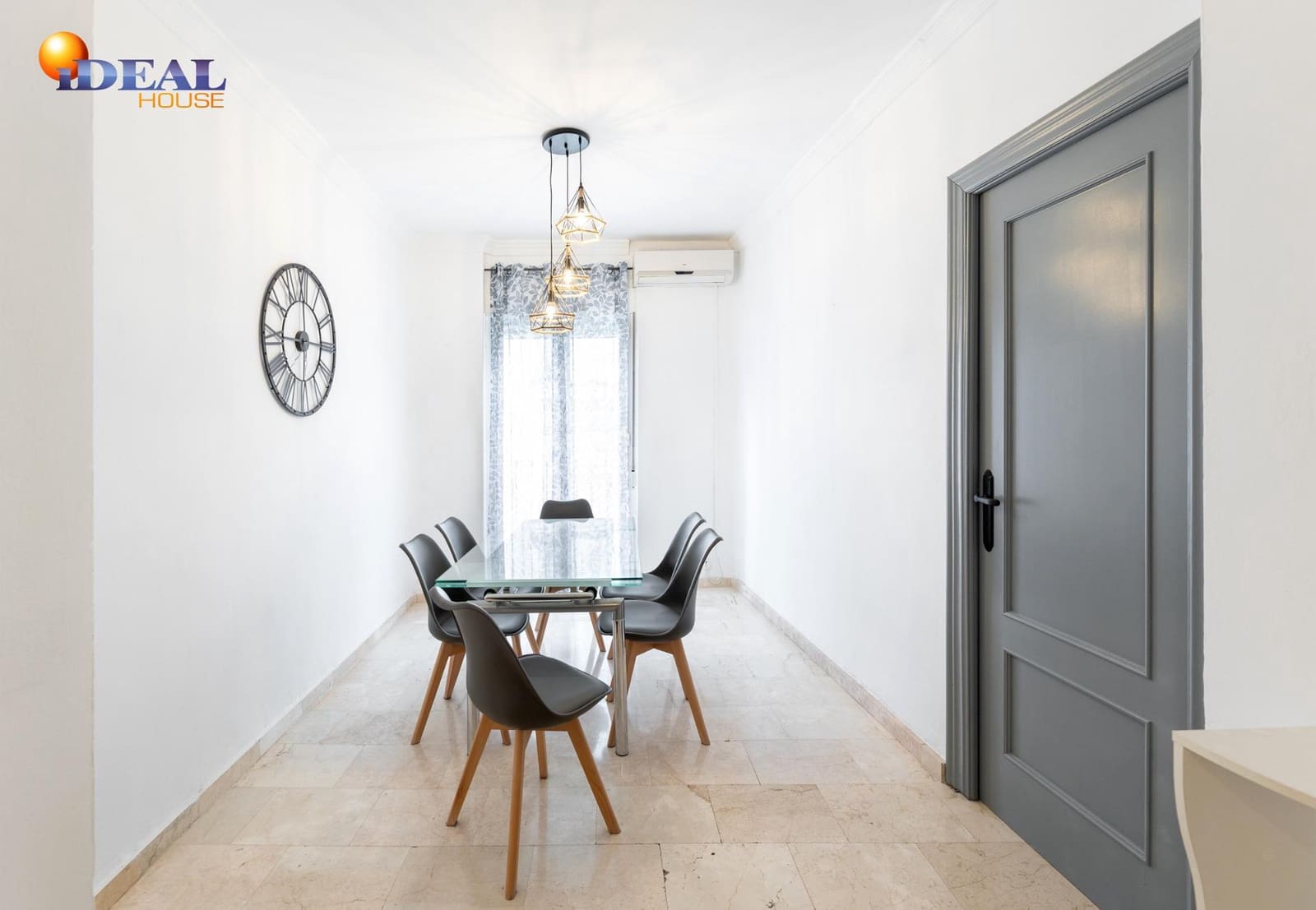 2 bedroom Flat for sale in Granada city - € 215,000 (Ref: 9434454)