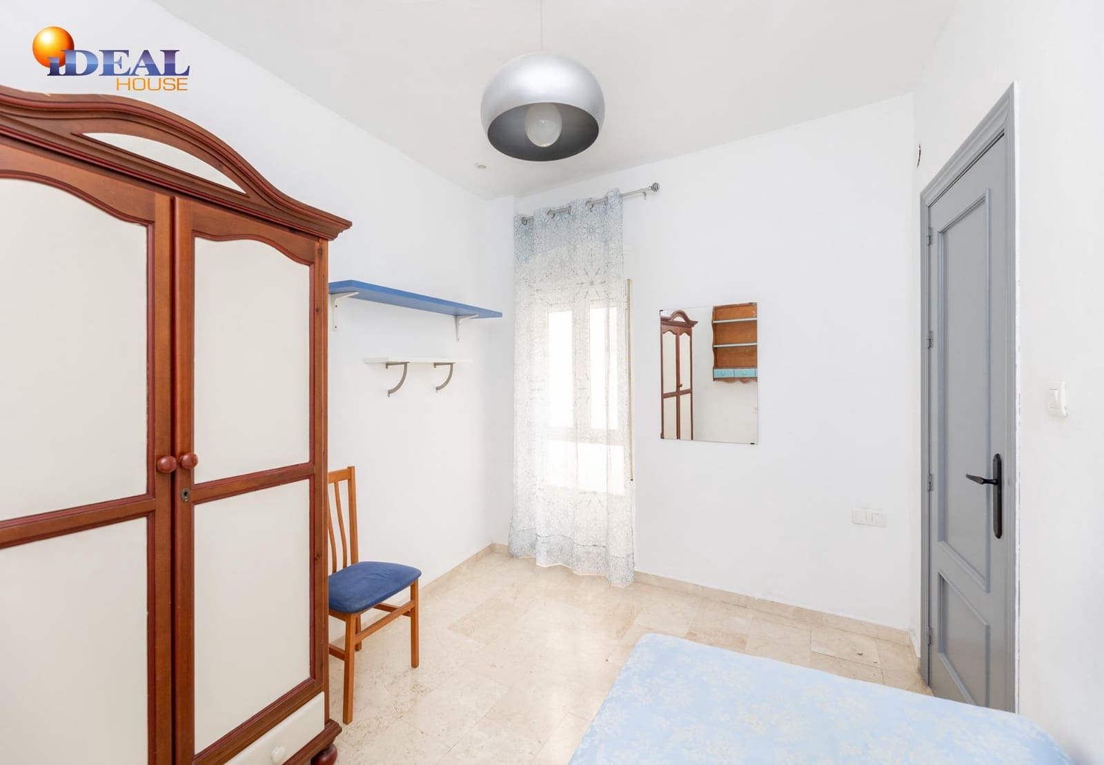 2 bedroom Flat for sale in Granada city - € 215,000 (Ref: 9434454)