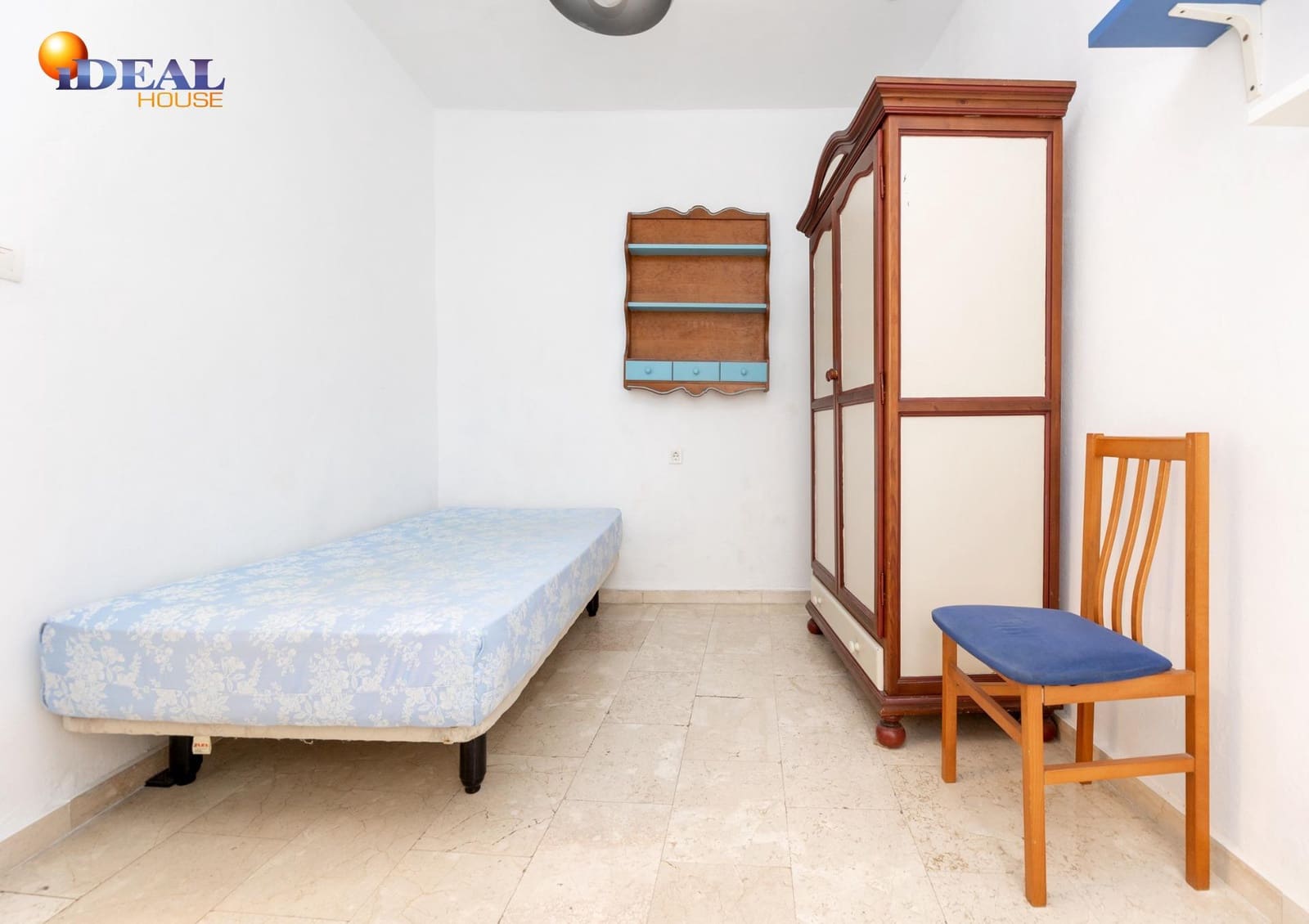 2 bedroom Flat for sale in Granada city - € 215,000 (Ref: 9434454)