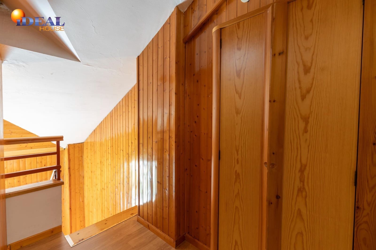 3 bedroom Apartment for sale in Sierra Nevada with garage - € 170,000 (Ref: 9434455)