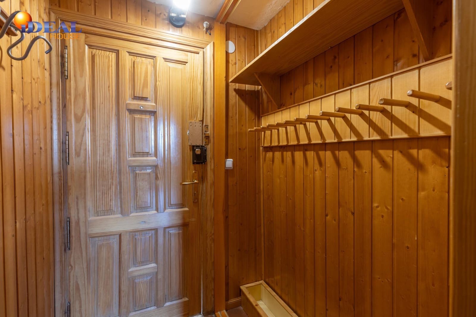 3 bedroom Apartment for sale in Sierra Nevada with garage - € 170,000 (Ref: 9434455)