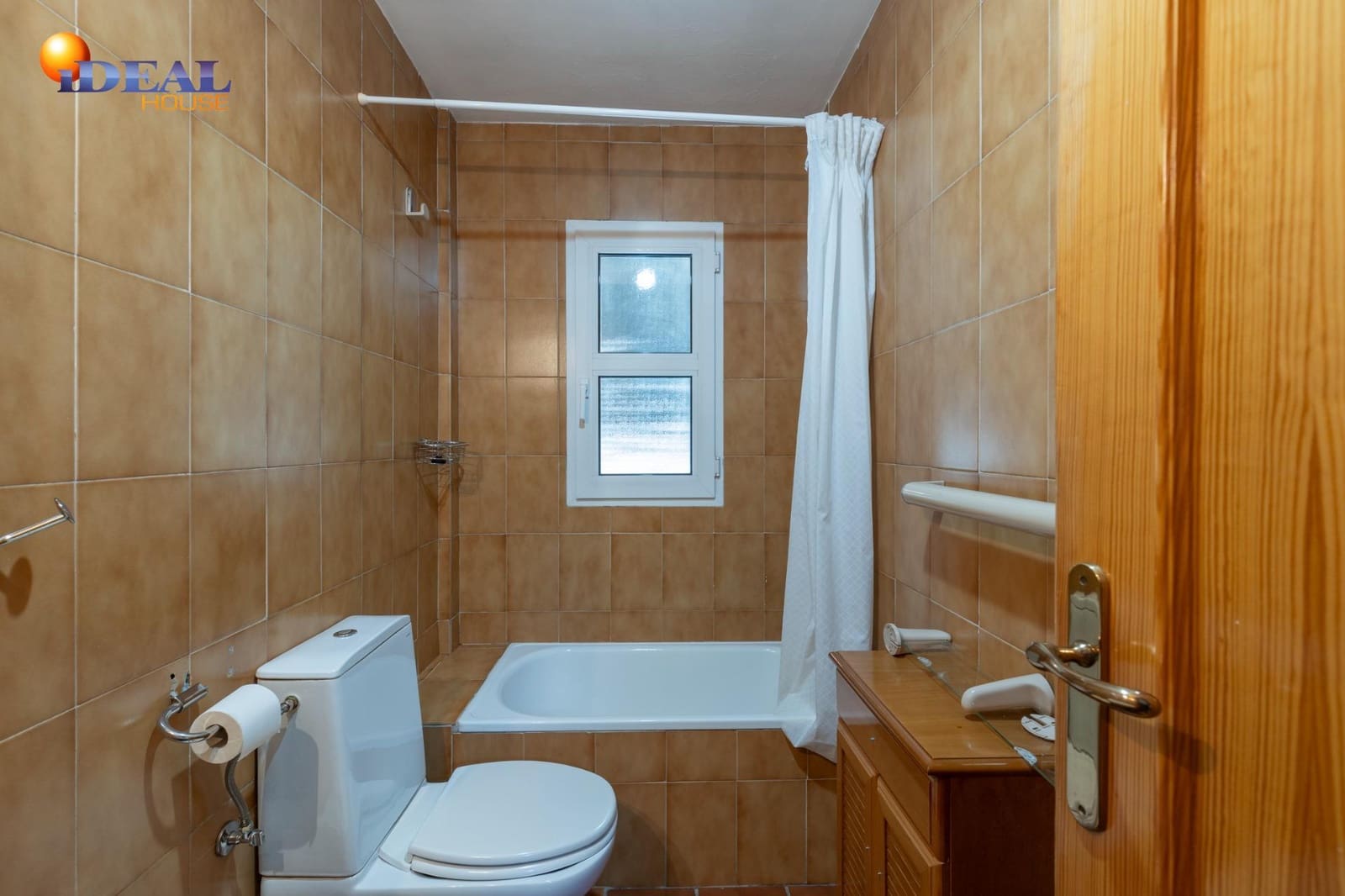 3 bedroom Apartment for sale in Sierra Nevada with garage - € 170,000 (Ref: 9434455)