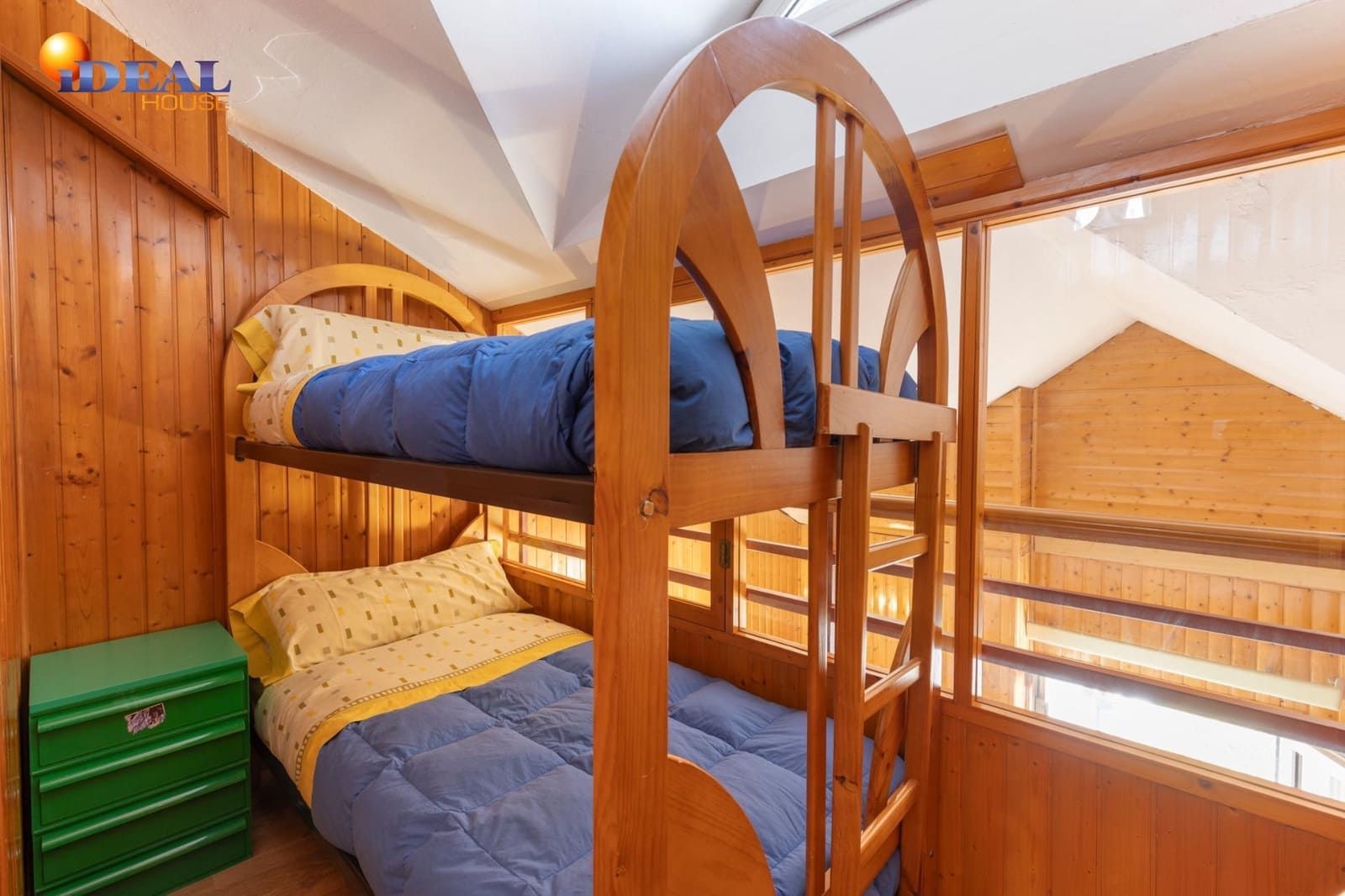 3 bedroom Apartment for sale in Sierra Nevada with garage - € 170,000 (Ref: 9434455)