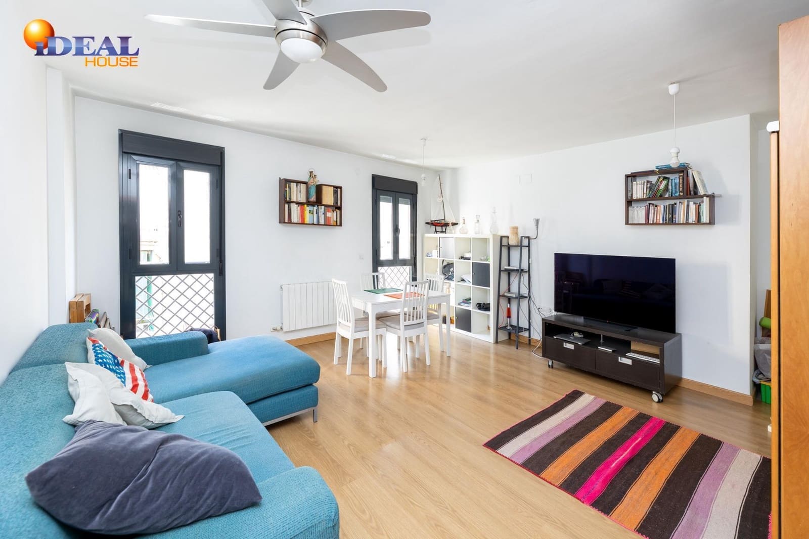 3 bedroom Flat for sale in Granada city with garage - € 249,900 (Ref: 9434456)