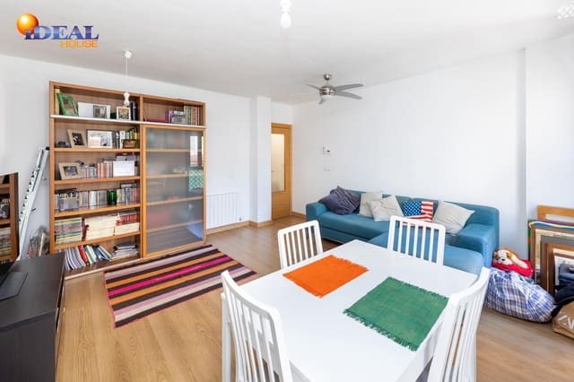 Piso de 3 habitaciones en Granada ciudad en venta con garaje - 249.900 € (Ref: 9434456)