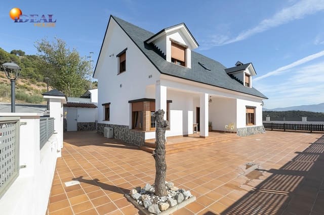 4 bedroom Villa for sale in Huétor Santillán with pool garage - € 330,000 (Ref: 9434461)