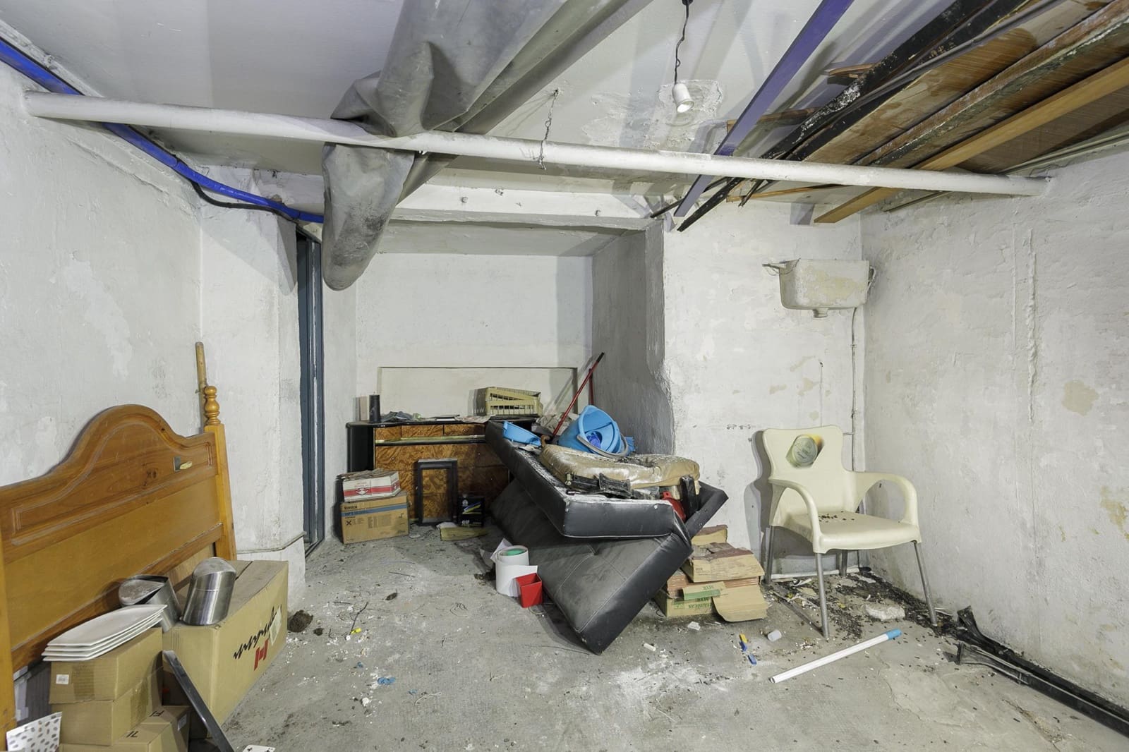 Garage for sale in Granada city - € 55,000 (Ref: 9434462)