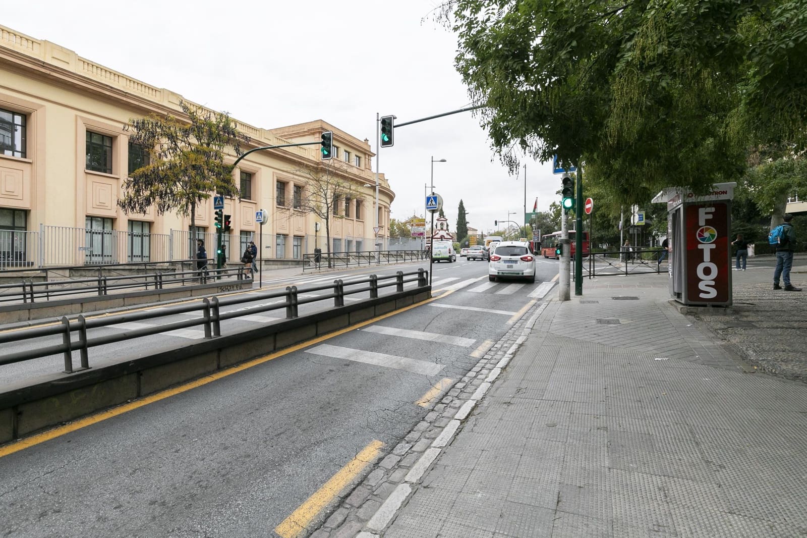 Garage for sale in Granada city - € 55,000 (Ref: 9434462)