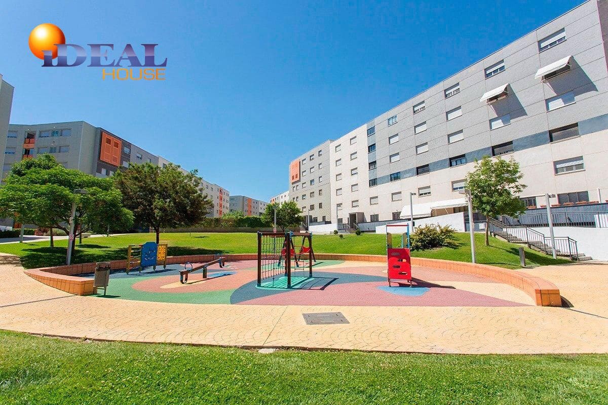 3 bedroom Flat for sale in Alhendin with pool garage - € 210,000 (Ref: 9434466)