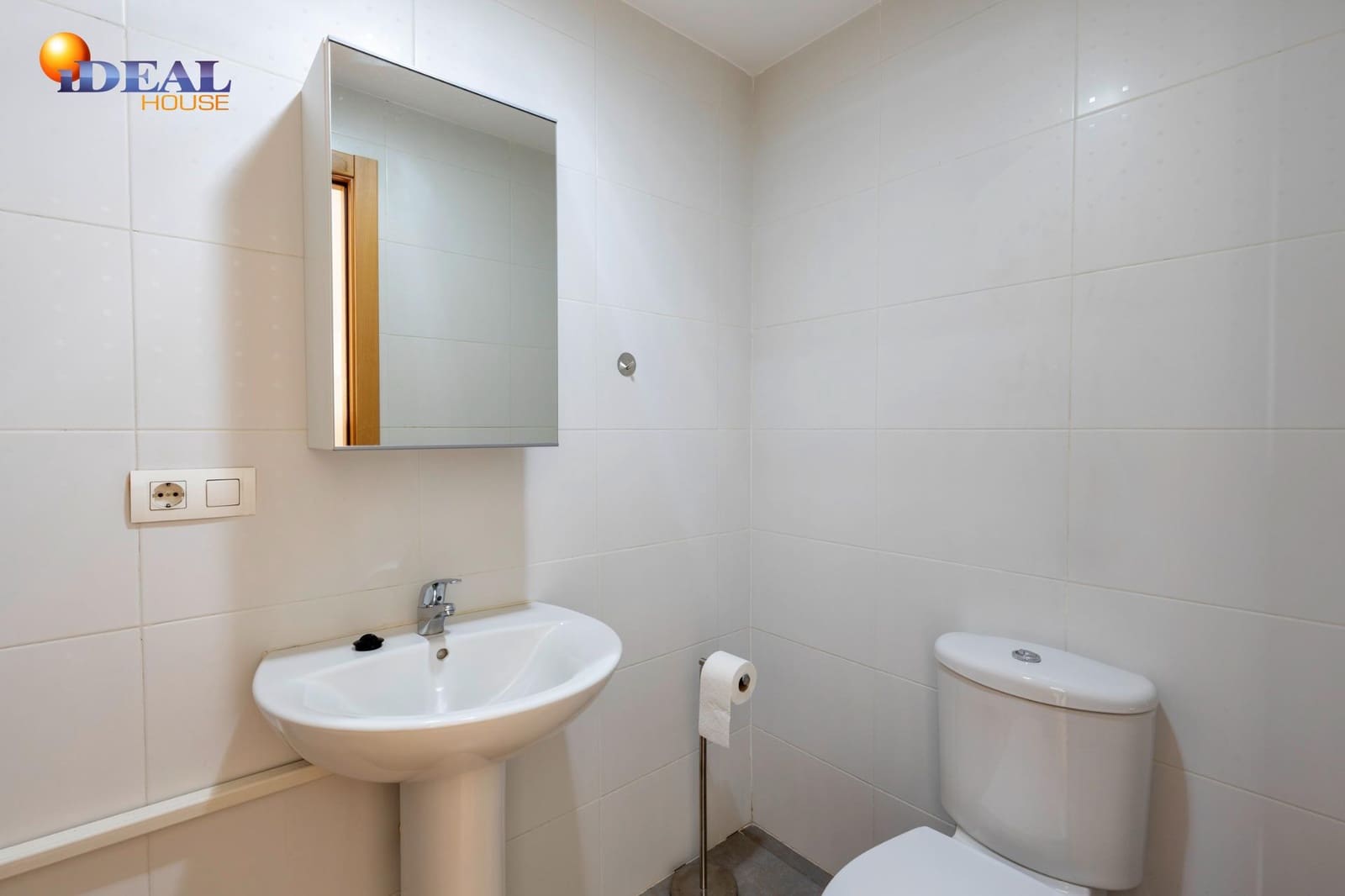 3 bedroom Flat for sale in Alhendin with pool garage - € 210,000 (Ref: 9434466)