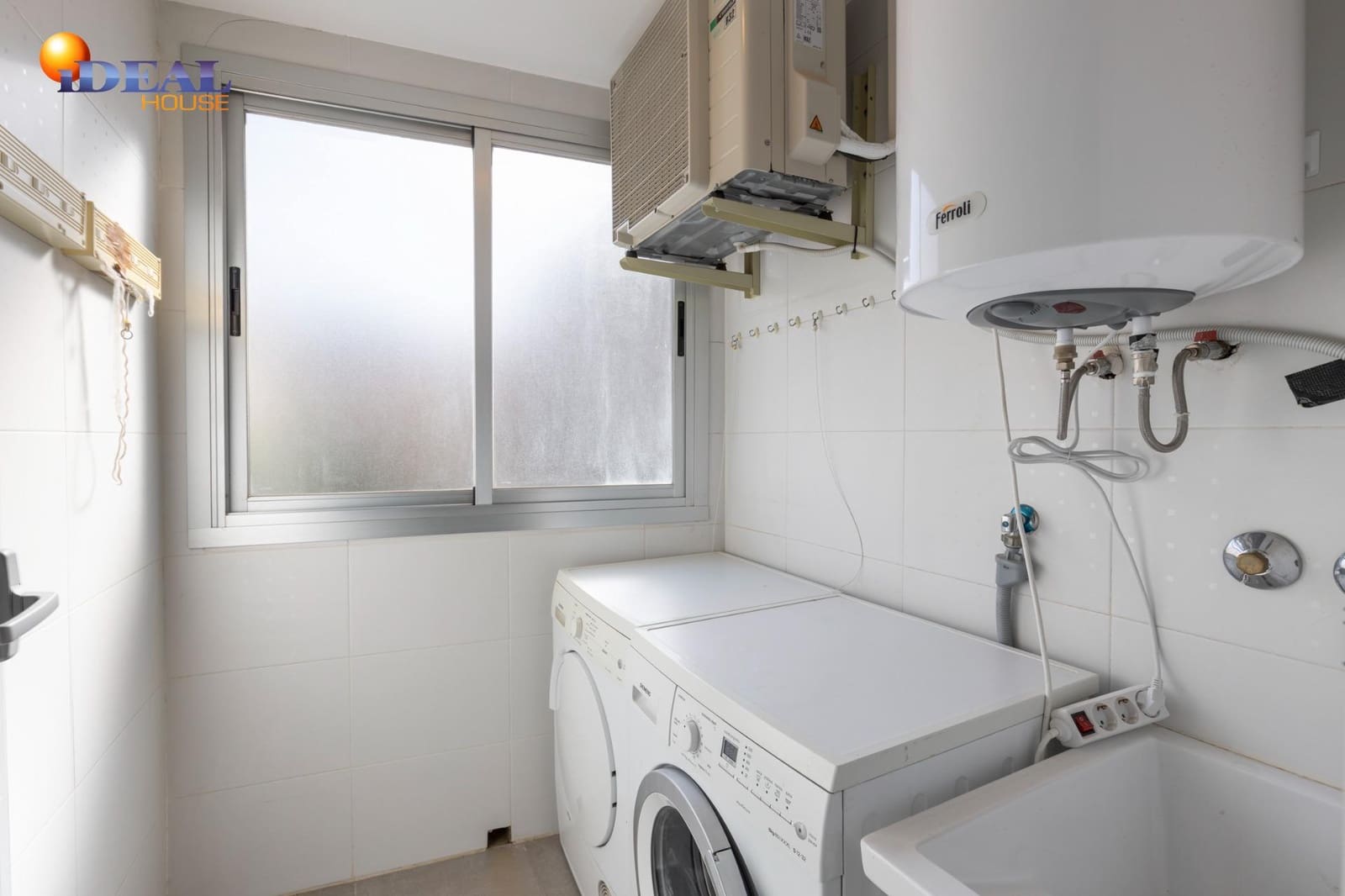 3 bedroom Flat for sale in Alhendin with pool garage - € 210,000 (Ref: 9434466)