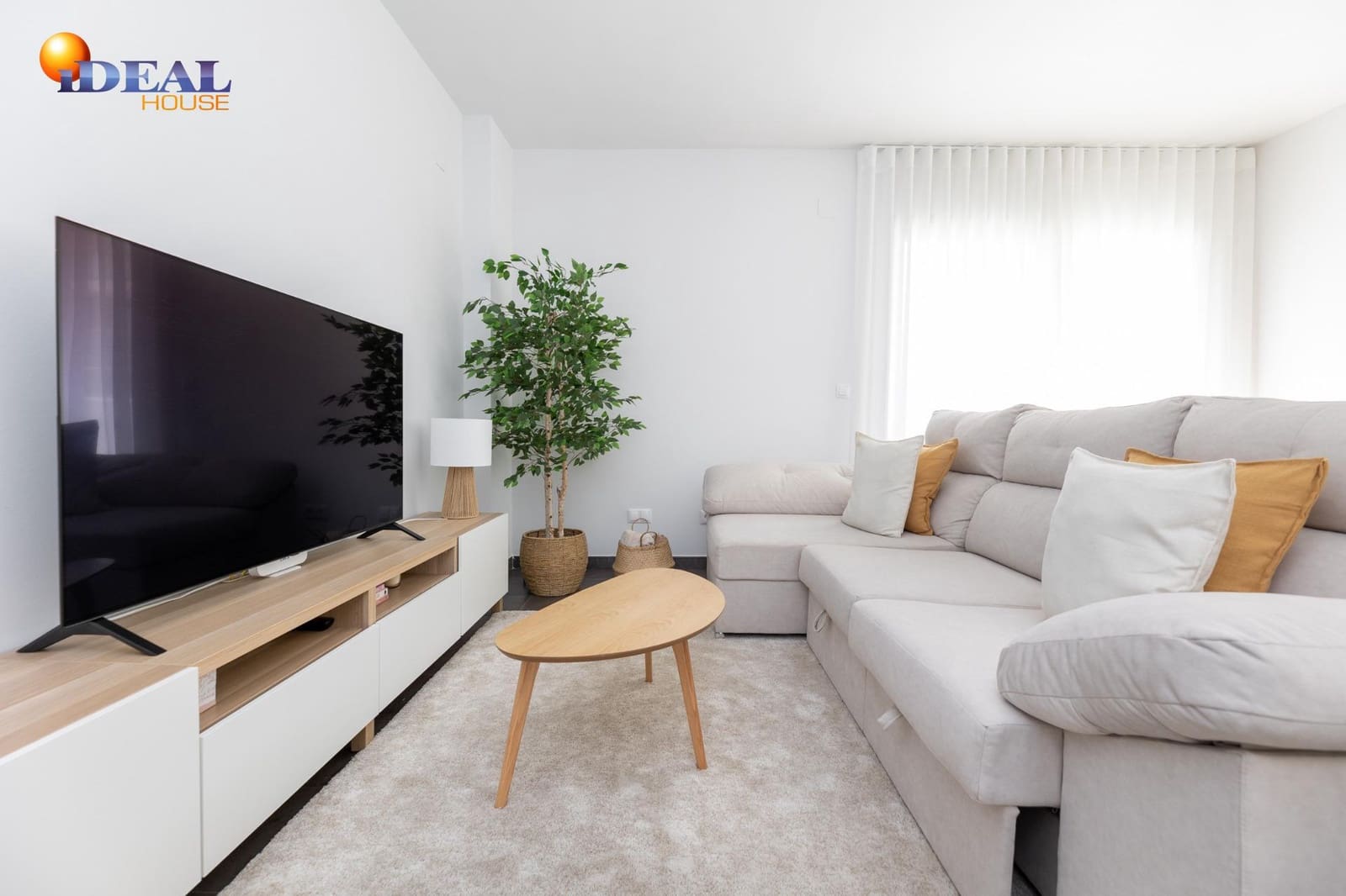 2 bedroom Flat for sale in Alhendin with pool garage - € 250,000 (Ref: 9434467)