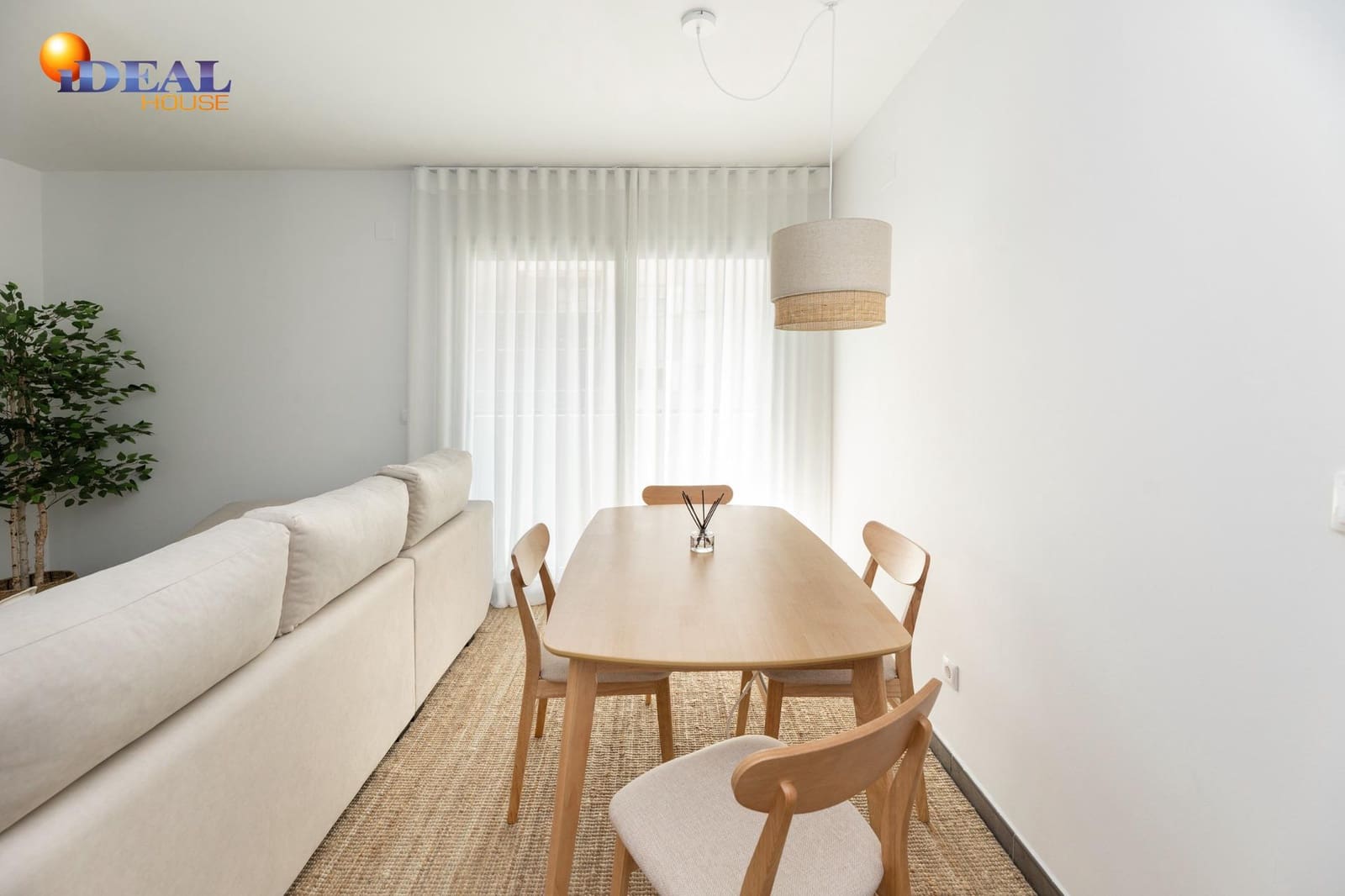 2 bedroom Flat for sale in Alhendin with pool garage - € 250,000 (Ref: 9434467)