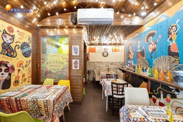 Kommersiell till salu i Granada stad - 350 000 € (Ref: 9434468)