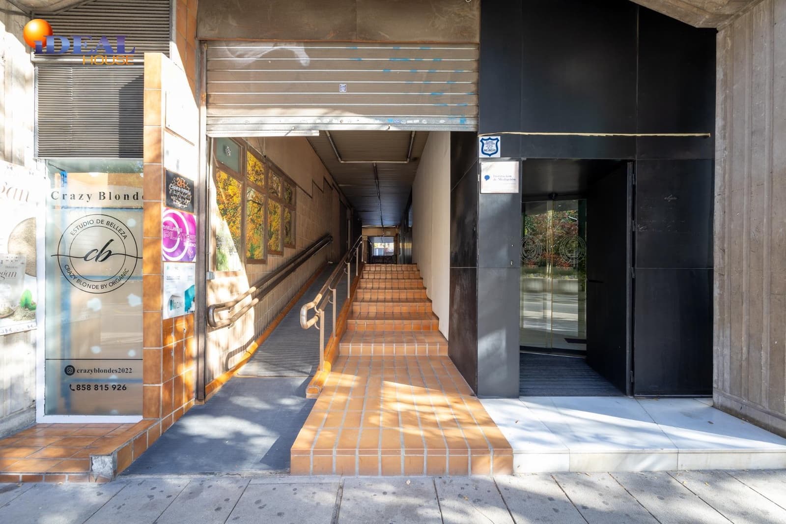 Kommersiell till salu i Granada stad - 27 000 € (Ref: 9434469)