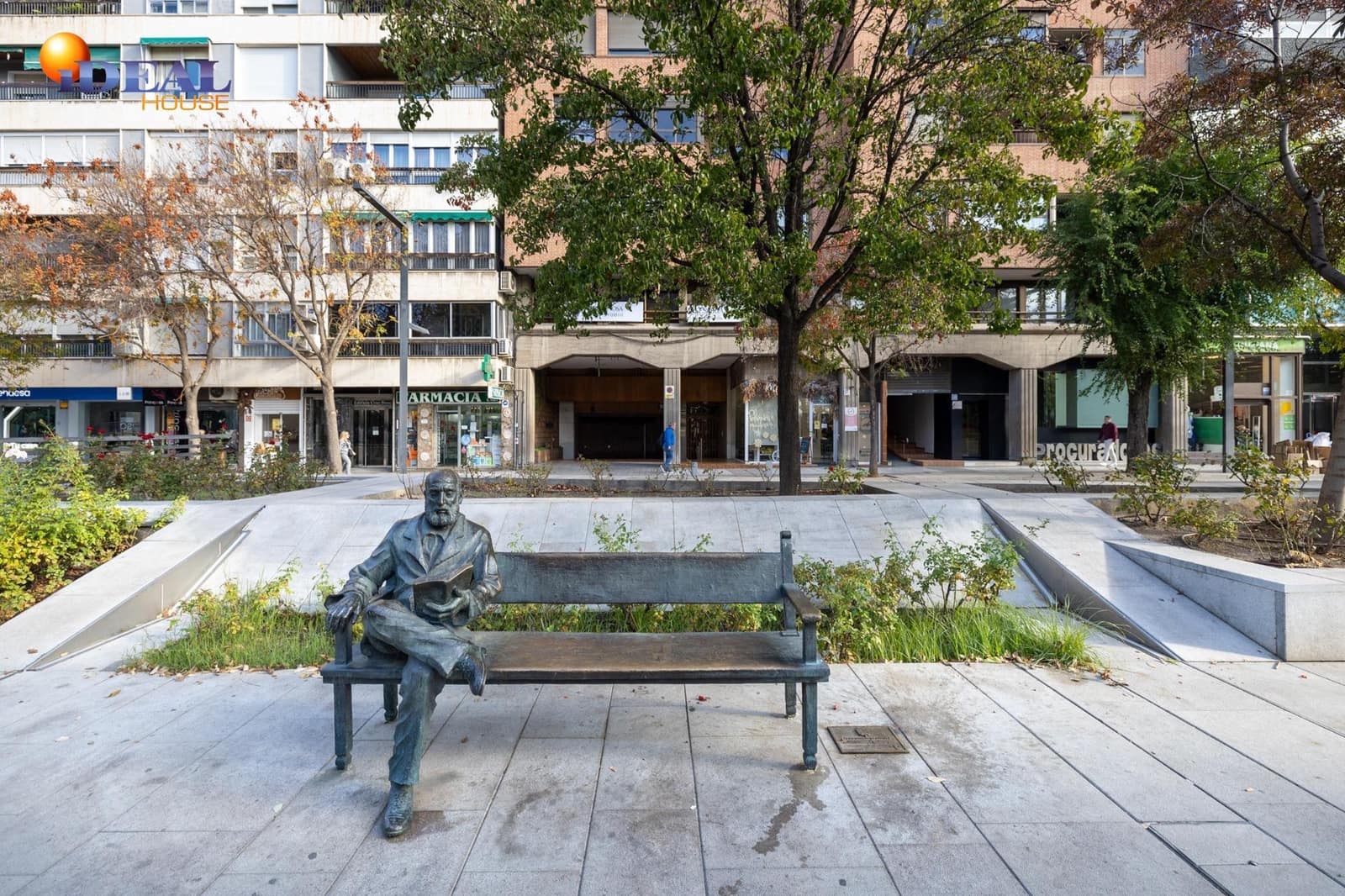 Kommersiell till salu i Granada stad - 27 000 € (Ref: 9434469)