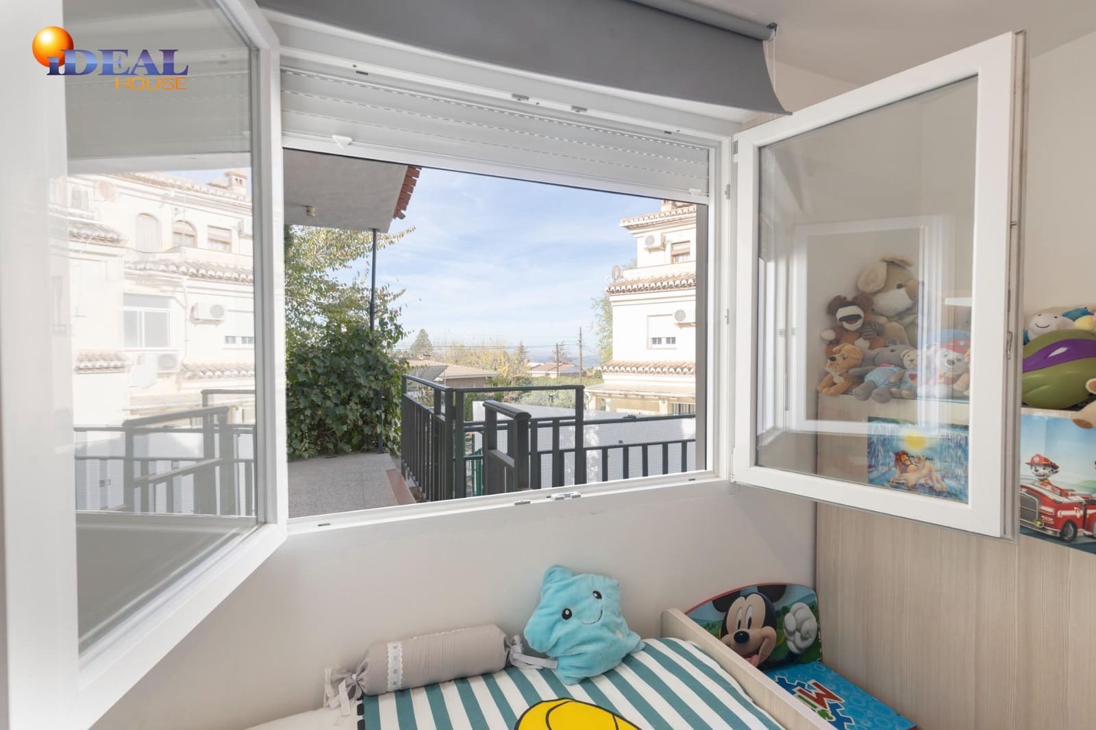 Piso de 2 habitaciones en Monachil en venta con garaje - 169.900 € (Ref: 9434470)