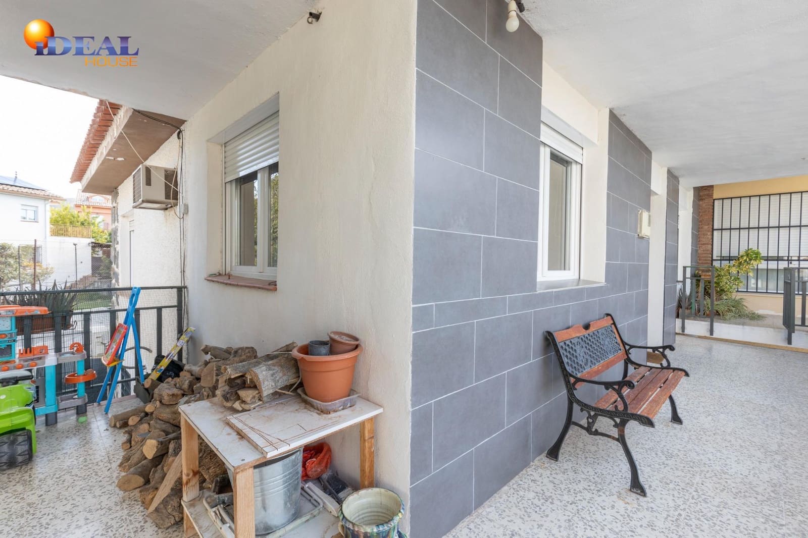 Piso de 2 habitaciones en Monachil en venta con garaje - 169.900 € (Ref: 9434470)