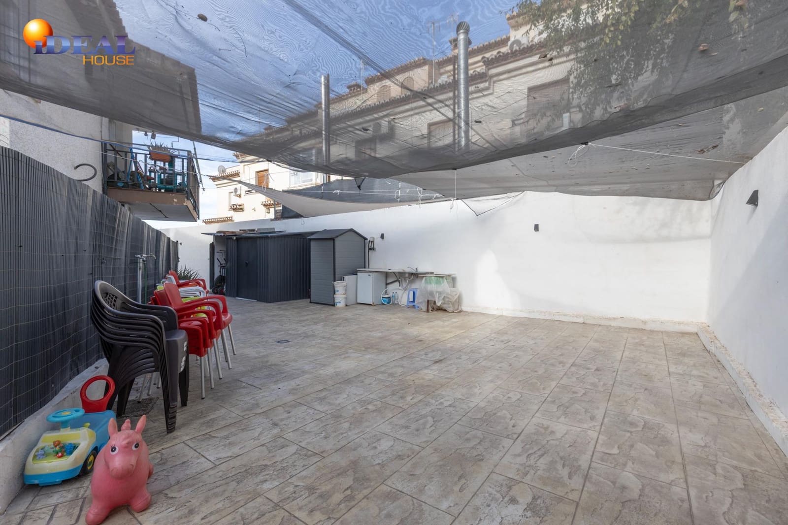 Piso de 2 habitaciones en Monachil en venta con garaje - 169.900 € (Ref: 9434470)