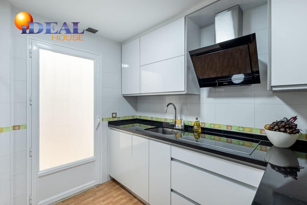 3 bedroom Flat for sale in Padul - € 159,000 (Ref: 9434471)