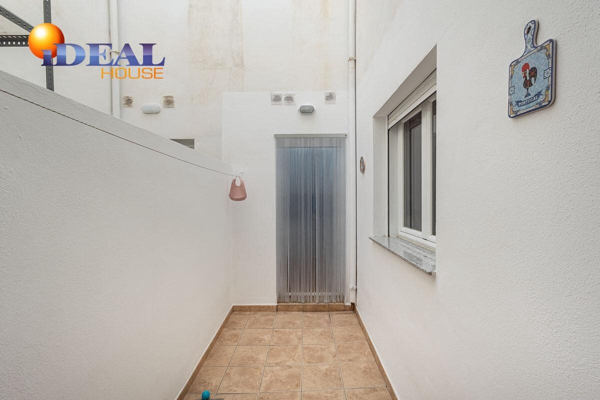 3 bedroom Flat for sale in Padul - € 159,000 (Ref: 9434471)