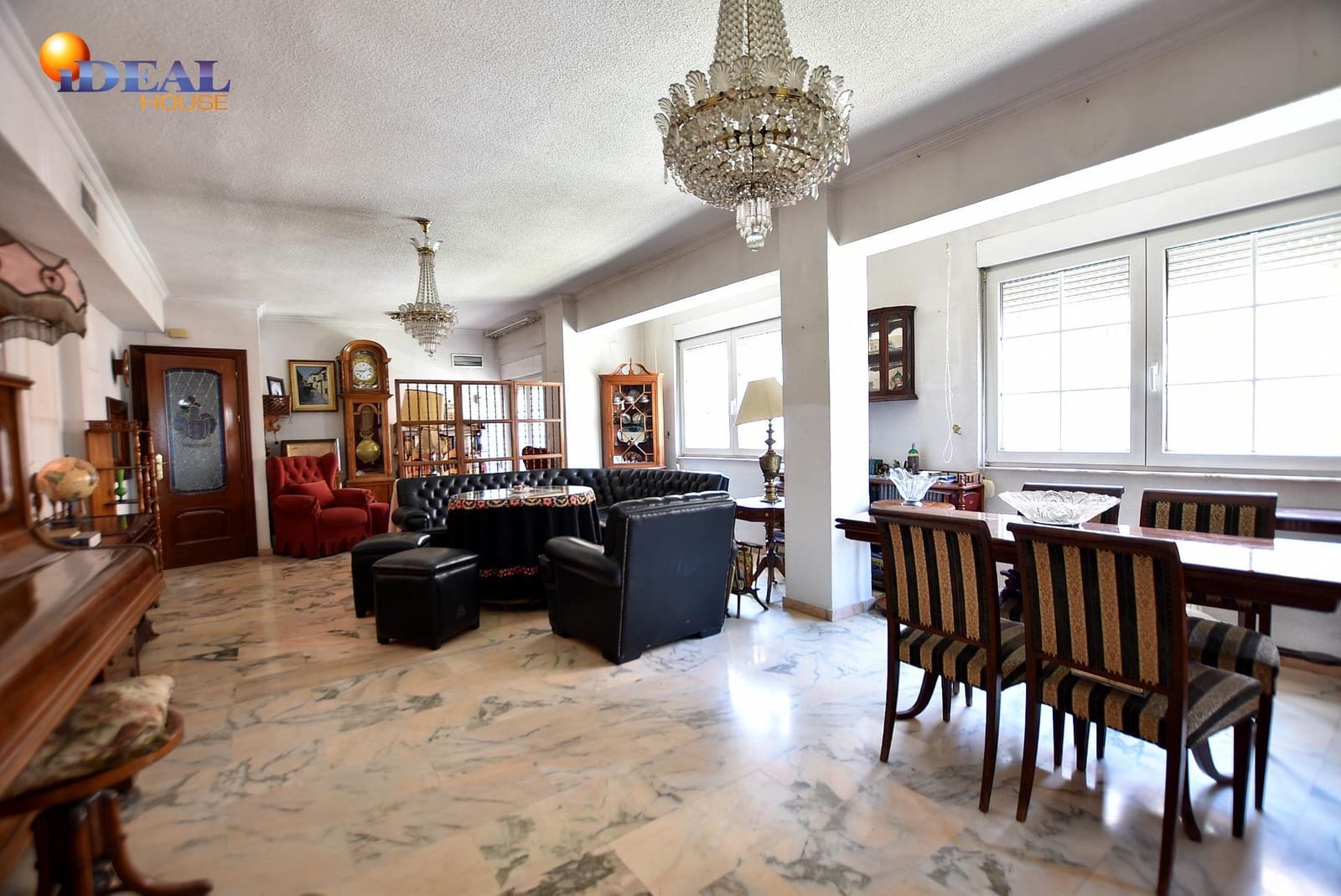 3 bedroom Flat for sale in Granada city - € 240,000 (Ref: 9434474)