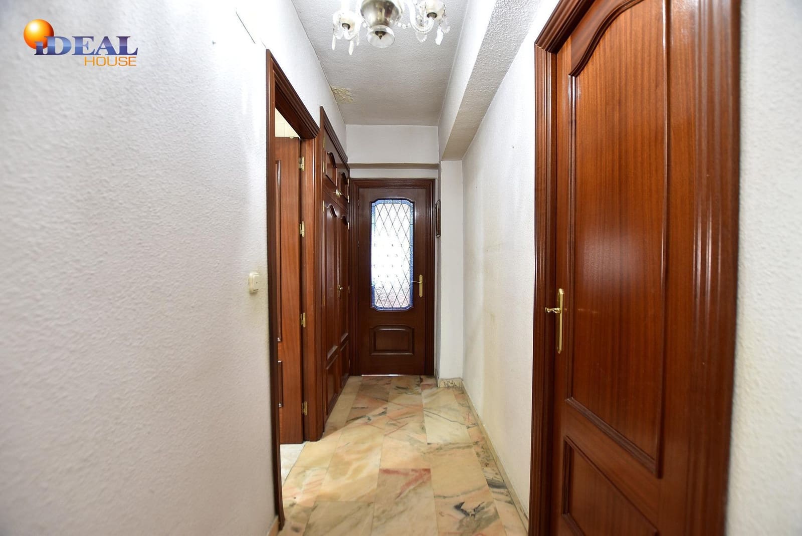 3 bedroom Flat for sale in Granada city - € 195,000 (Ref: 9434475)