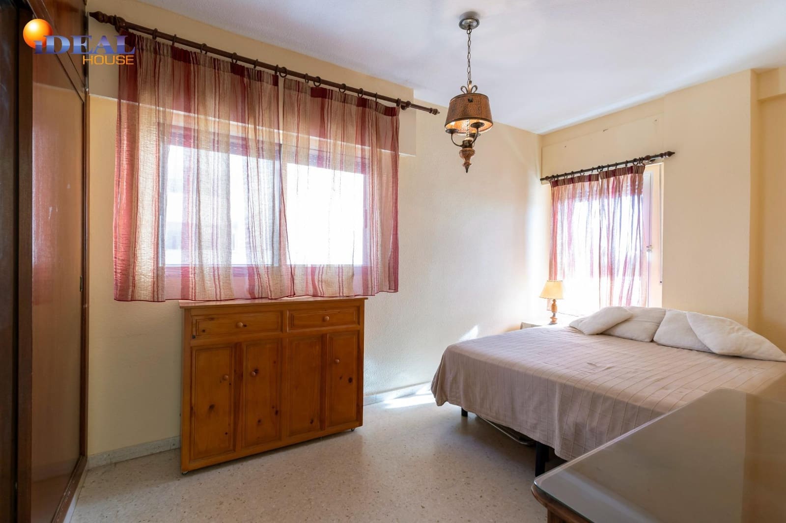 3 bedroom Flat for sale in Almunecar with pool - € 340,000 (Ref: 9434476)