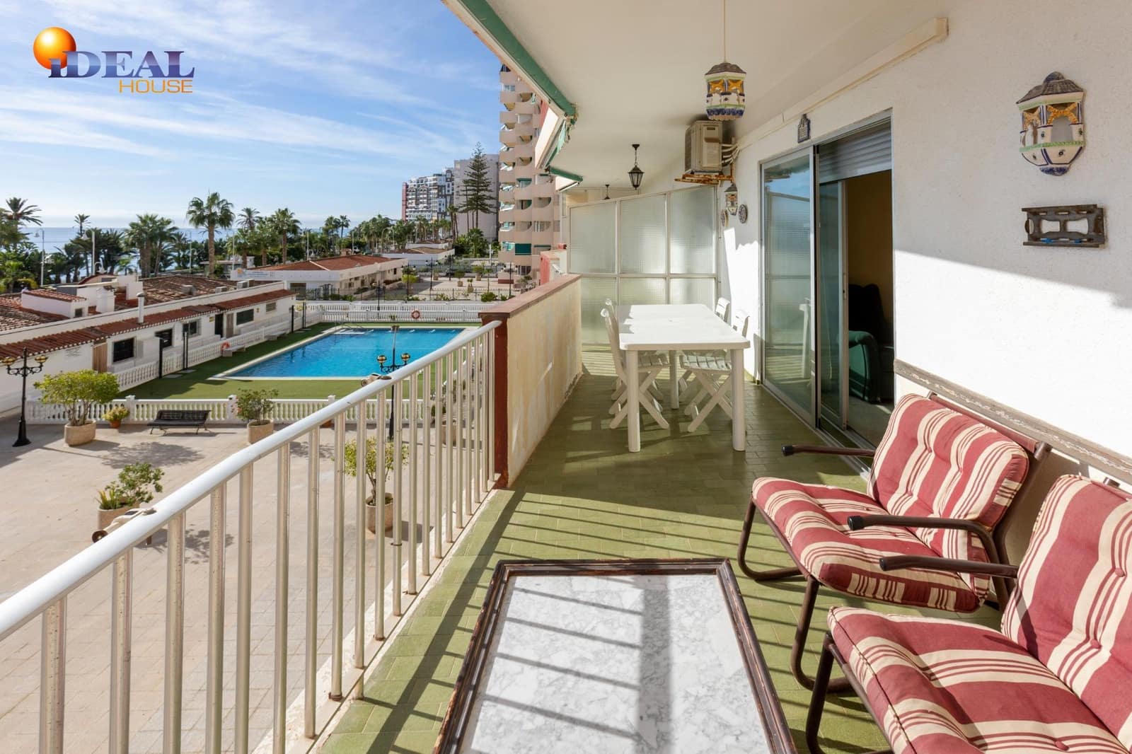 3 bedroom Flat for sale in Almunecar with pool - € 340,000 (Ref: 9434476)