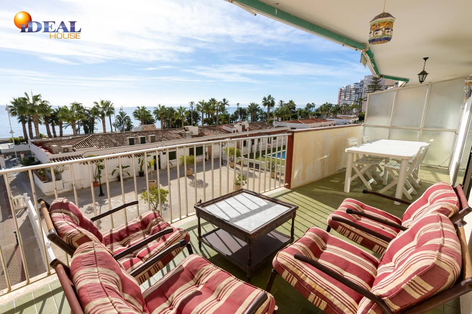 3 bedroom Flat for sale in Almunecar with pool - € 340,000 (Ref: 9434476)